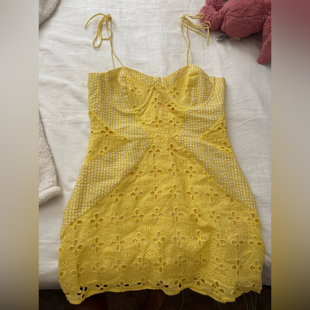 For love is bell yellow dress, medium
